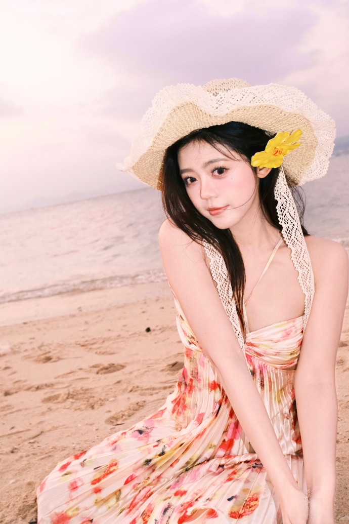  24小时八卦观察室 