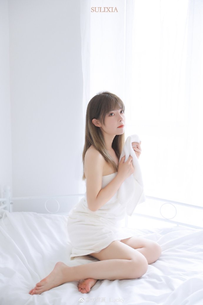  黑料24小时吃瓜不打烊911 