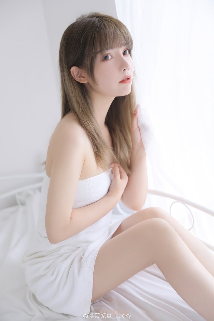  吃瓜黑样不打料 