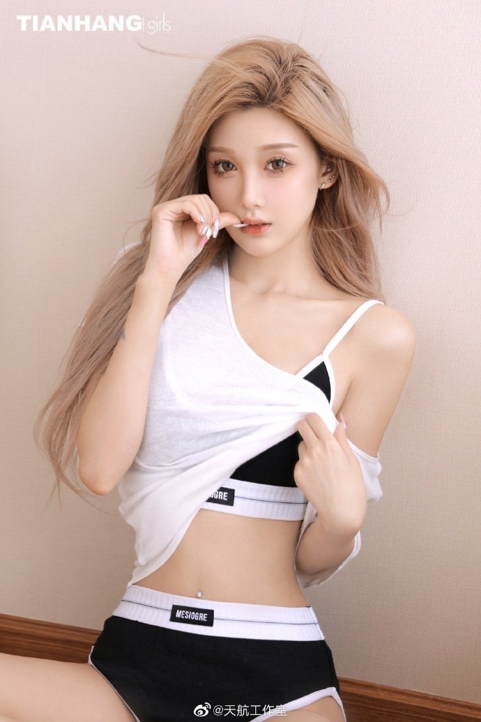  今日吃瓜 最美反差 