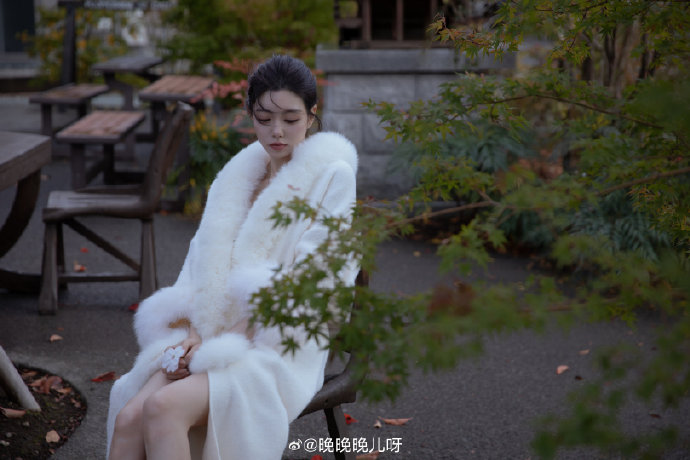  黑料网24小时吃瓜 