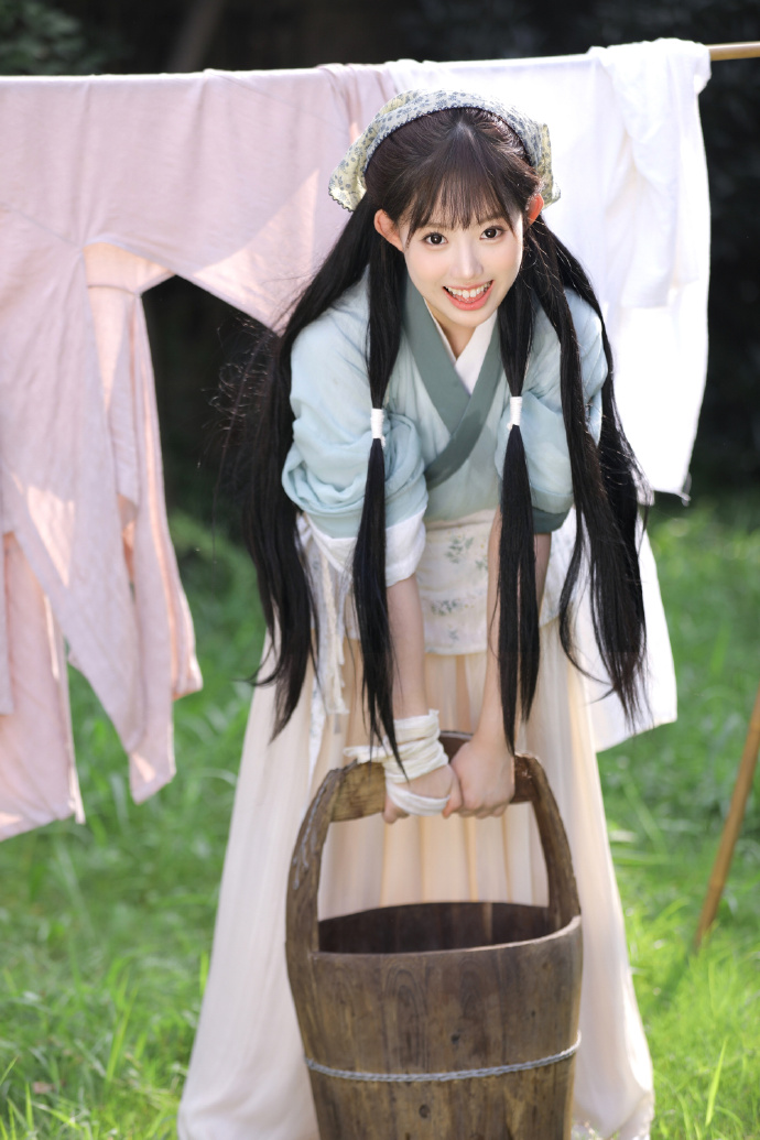  每日爆料吃瓜反差女友 