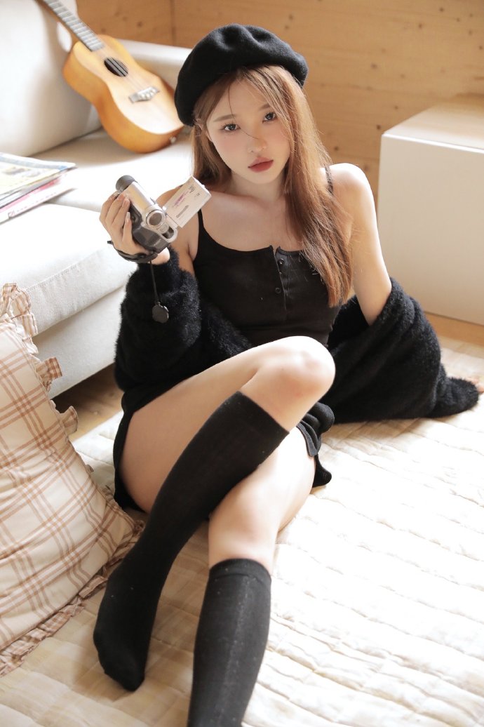  黑料网app} 