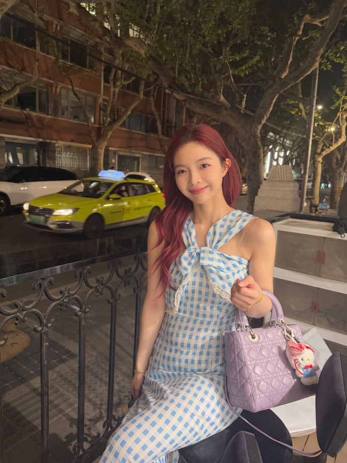  网红黑料全网站 