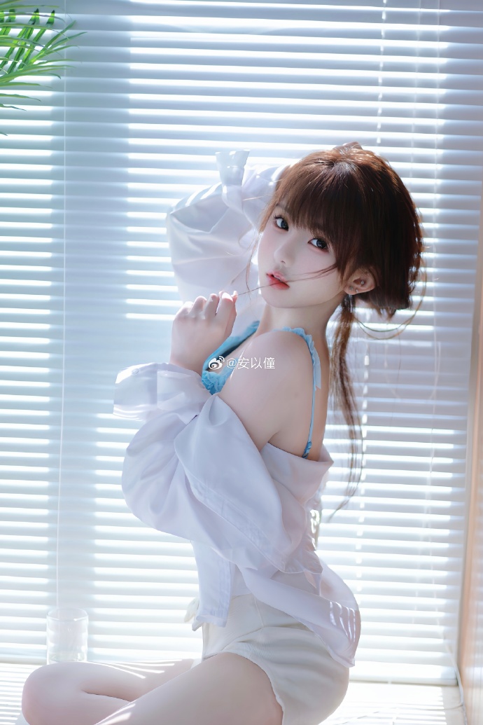  扒哥黑料 